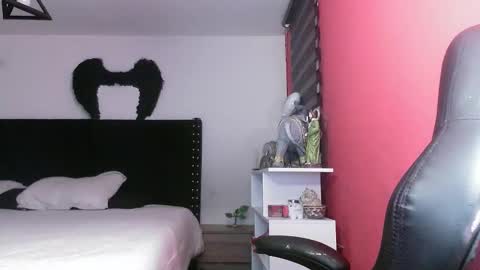 Georgina  online show from 11/07/25, 04:34