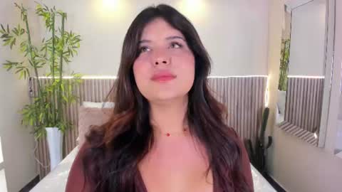 Snapshot of georginareyes chatting on 06/24/26, 10:42 GeorginaReyes online show from 06/24/26, 10:42