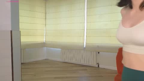 My name is Kelly online show from 09/15/25, 03:17