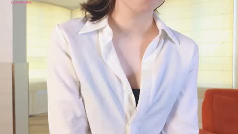 My name is Kelly online show from 09/18/25, 03:08