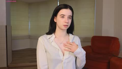 My name is Kelly online show from 10/11/25, 03:17