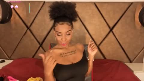 Georgina  online show from 11/10/25, 10:20