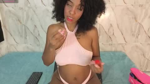 Georgina  online show from 11/19/25, 09:15