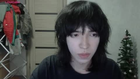 Snapshot of gerald_ice chatting on 04/19/26, 11:51 Gerald ice online show from 04/19/26, 11:51