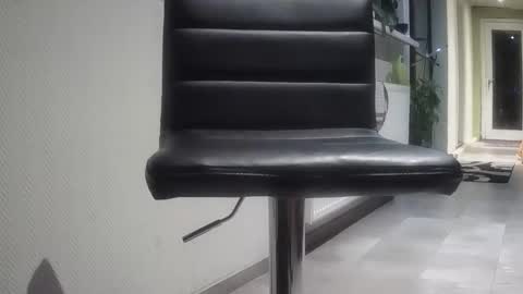 geranimo431374 online show from 10/26/25, 04:29