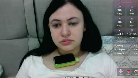 Snapshot of german_eva chatting on 01/12/25, 05:34 Eva online show from 01/12/25, 05:34