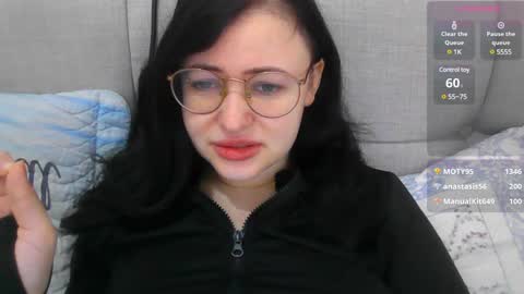 Snapshot of german_eva chatting on 01/21/25, 11:24 Eva online show from 01/21/25, 11:24