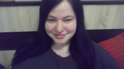 Snapshot of german_eva chatting on 10/04/25, 06:06 Eva online show from 10/04/25, 06:06