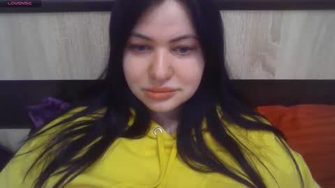 Snapshot of german_eva chatting on 10/16/25, 03:18 Eva online show from 10/16/25, 03:18
