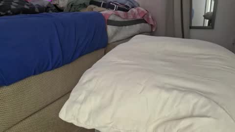 A  A online show from 11/30/25, 09:57