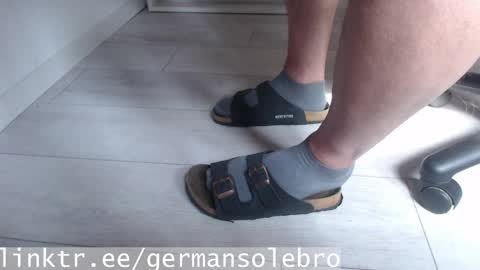 Snapshot of germansolebro chatting on 05/31/26, 02:57 GermanSoleBro online show from 05/31/26, 02:57