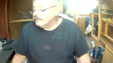 germany_50 online show from 01/12/25, 02:52