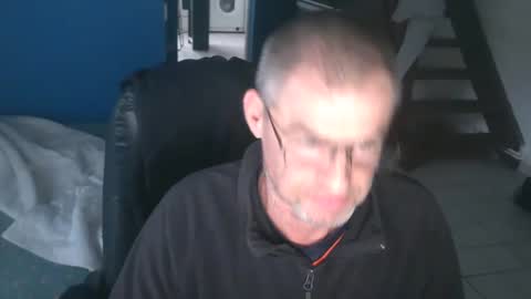 geronemo62 online show from 10/15/25, 04:51