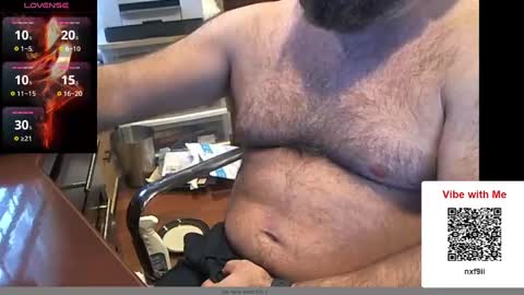 Snapshot of geronimo_431 chatting on 12/09/24, 07:39 Daddy Jokes online show from 12/09/24, 07:39