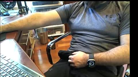 Snapshot of geronimo_431 chatting on 01/13/25, 07:10 Daddy Jokes online show from 01/13/25, 07:10