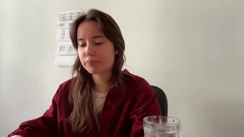 Emma online show from 11/04/25, 10:47