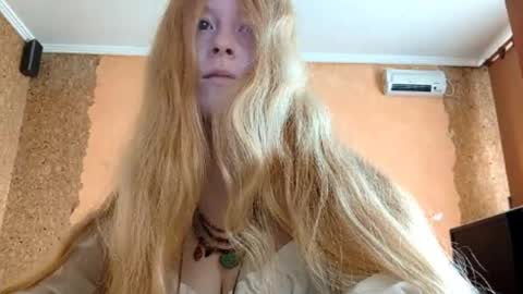 Snapshot of gertrudisturbe chatting on 05/23/26, 11:09 Kate online show from 05/23/26, 11:09