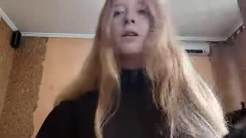 Snapshot of gertrudisturbe chatting on 05/25/26, 10:27 Kate online show from 05/25/26, 10:27