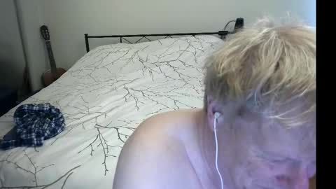 Gethyn online show from 09/15/25, 06:52