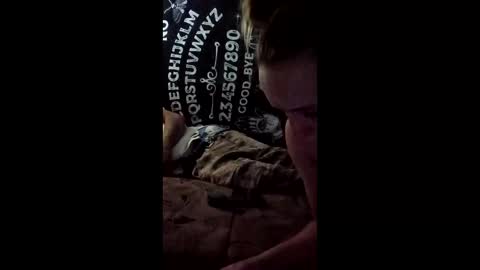getoffmyshit1414 online show from 05/01/26, 07:57
