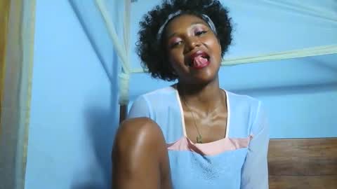 gggloria online show from 12/02/25, 07:36