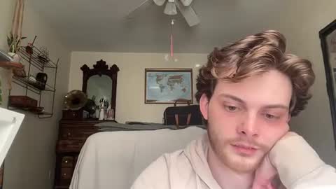 Snapshot of gggopa998 chatting on 12/06/24, 09:35 gggopa998 online show from 12/06/24, 09:35