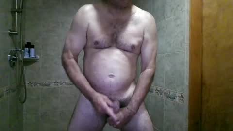 gguyfrofunn_2 online show from 08/03/26, 12:43
