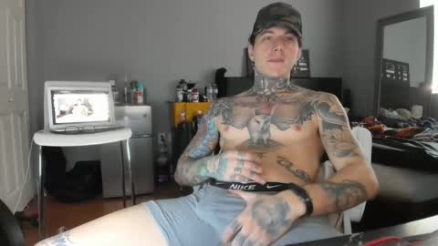 Snapshot of ggwicked chatting on 11/23/25, 02:50 ggwicked online show from 11/23/25, 02:50