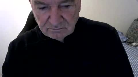 Gisse online show from 12/23/25, 07:39