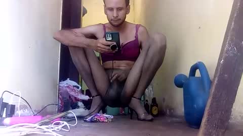 Gaby online show from 09/08/25, 04:17