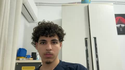 Snapshot of ghilassss chatting on 02/20/26, 12:18 ghilassss online show from 02/20/26, 12:18