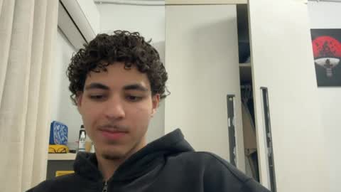 Snapshot of ghilassss chatting on 03/15/26, 11:22 ghilassss online show from 03/15/26, 11:22