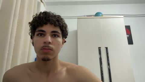 Snapshot of ghilassss chatting on 06/19/26, 02:32 ghilassss online show from 06/19/26, 02:32