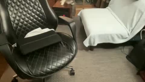 ghostboygbc online show from 12/18/25, 07:47