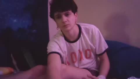 SrirachaSwitchblade  online show from 11/18/25, 12:16