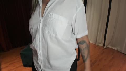 andy online show from 02/08/25, 02:15