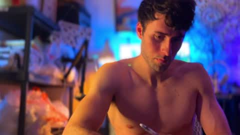 big boy ghost face online show from 10/03/25, 08:39