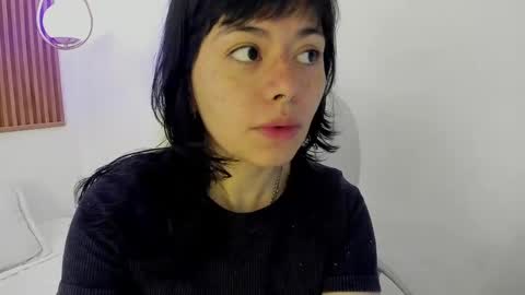 Milaa online show from 05/02/26, 01:05