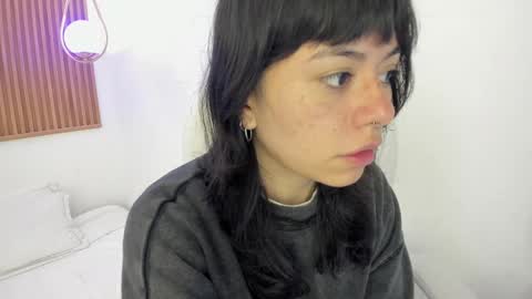 Milaa online show from 05/21/26, 01:51