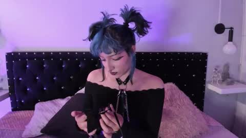 Snapshot of ghosty_doll chatting on 09/25/25, 07:06 Allison online show from 09/25/25, 07:06