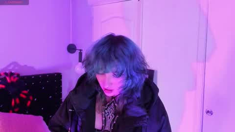 Snapshot of ghosty_doll chatting on 10/20/25, 08:09 Allison online show from 10/20/25, 08:09