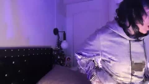 Allison  online show from 11/24/25, 08:19