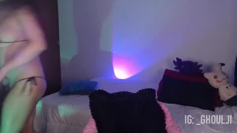 Snapshot of ghoulji chatting on 02/23/25, 12:08 Annie Im going to be offline from 29nov to 3dec online show from 02/23/25, 12:08