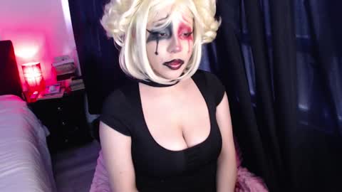 Snapshot of ghoulji chatting on 10/01/25, 09:32 Annie Im going to be offline from 29nov to 3dec online show from 10/01/25, 09:32