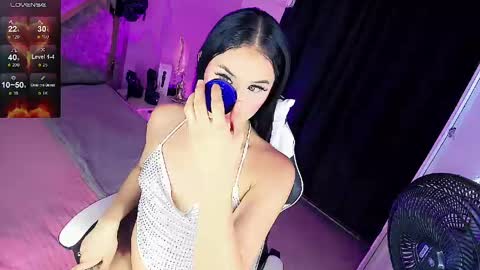 Gia Ferrara online show from 05/15/26, 01:12