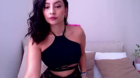 Gia Ferh online show from 10/11/25, 05:55