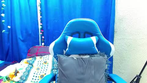 Gia  online show from 04/13/26, 10:26