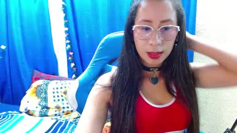 Gia  online show from 04/15/26, 09:48