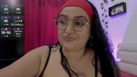 nahomi online show from 09/20/25, 09:38