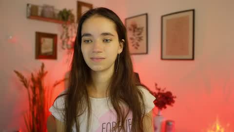 Gia Paige18 online show from 09/22/25, 12:51